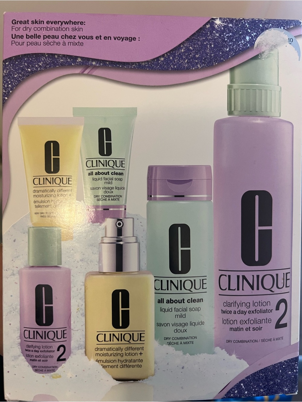 Clinique Women’s FULL Size Skincare Set